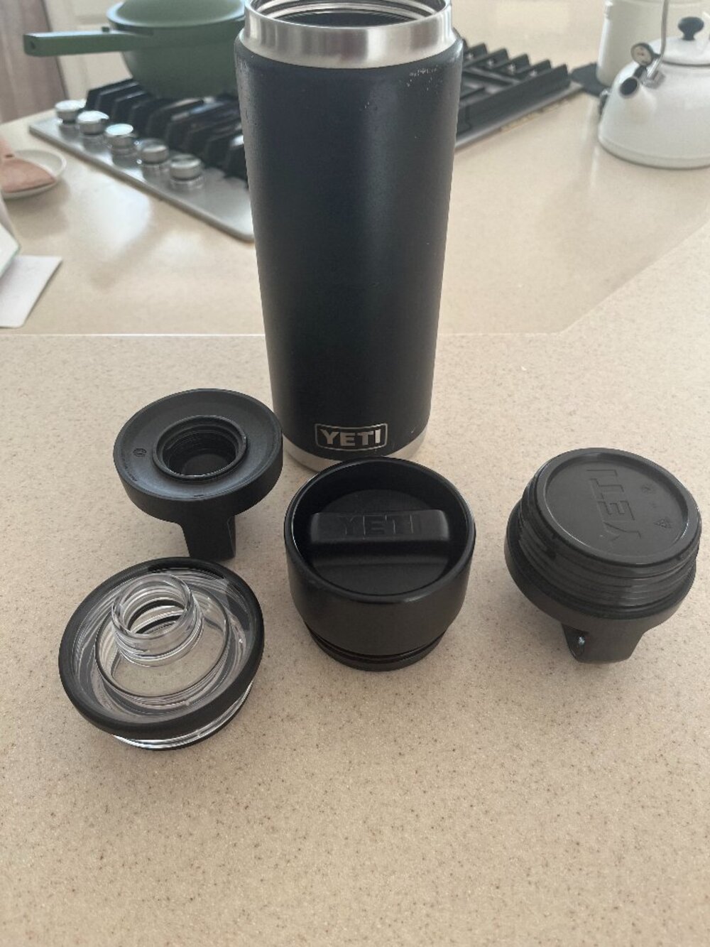YETI 26 oz Rambler